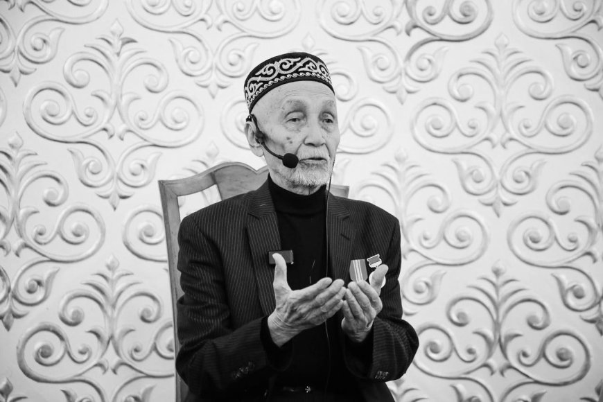 «Ақсақалдың дәм-тұзы таусылған екен»:  Бас мүфти Рәтбек қажының  отбасына көңіл айтты