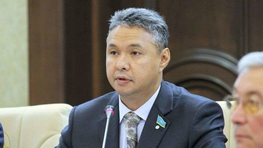 Партия «Ақ жол» поддержала предложенные Президентом изменения Конституции РК