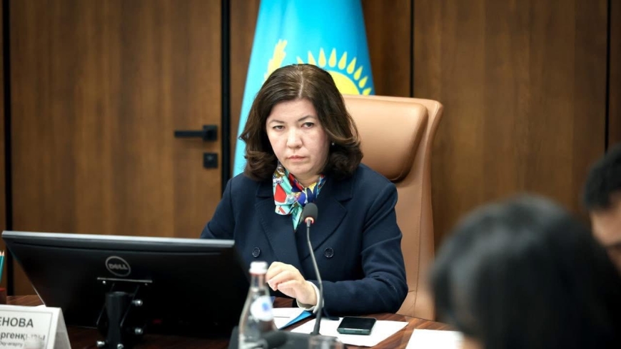 «Реформа тоқтатылды»: Министр енді  пәндер біріктіріліп оқытылмайтынын айтты