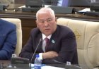 «Даусыңызды бәсеңдетіңіз»: Мұрат Әбенов пен вице-министр сөзге келіп қалды