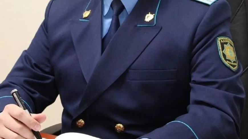 ҰҚК Ақтөбе облысында прокуратура қызметкерін ұстады