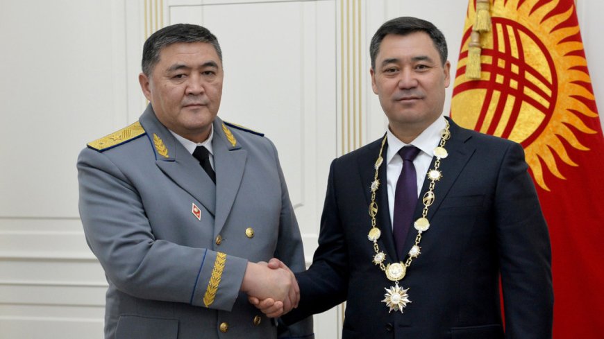 «Бір досым кетсе, артымда 7 миллионнан астам досым бар»:  Садыр Жапаров Тәшиевке қатысты сұраққа жауап берді