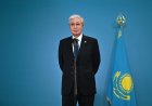 Тоқаев: «Ата заң алдымен жастарға арналған»