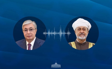 Тоқаев  Оман Сұлтанымен телефон арқылы сөйлесті