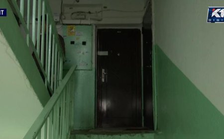Шымкентте бір подъездегі үш пәтерден төрт адамның мәйіті табылды