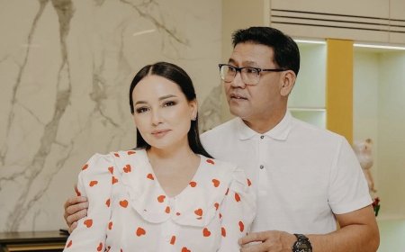 «Жылап отырмын»: Жазира мен Жанболат аман-есен елге жетті (ВИДЕО)