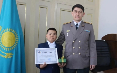 БҚО-да 9 жастағы бала үйіндегі өрттен  екі інісін аман алып қалды