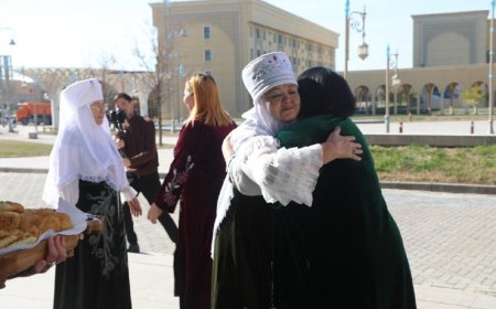 Дәстүр мен тағылым тоғысқан күн: Түркістанда Көрісу мерекесі өтті