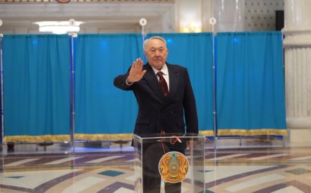 Тұңғыш президент Нұрсұлтан Назарбаев референдумда таңдауын жасады