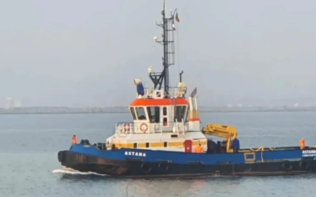 «Астана» буксирі аударылып, төрт адам іздестіріліп жатыр