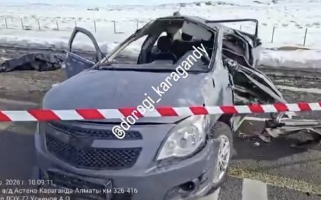 Қарағандыда жантүршігерлік көлік апатынан үш адам қайтыс болды