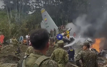 Колумбияда ұшақ апатқа ұшырап, 66 адам қаза тапты