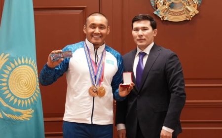 Ербол Хамитовқа «Қазақстанның еңбек сіңірген спорт шебері» атағы берілді