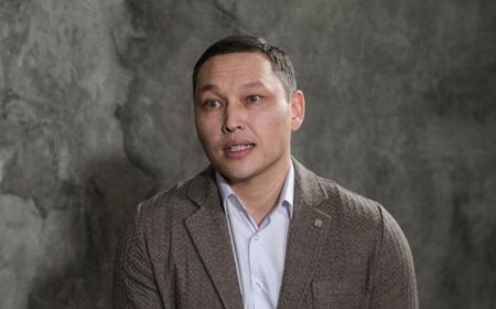 Белсенді Санжар Боқаев екі айға қамалды