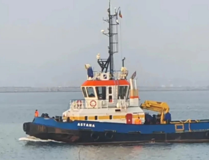 «Астана» буксирі аударылып, төрт адам іздестіріліп жатыр