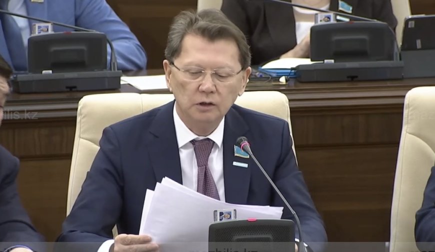 Білім саласындағы реформа: 7-11 сынып оқушылары ерікті болуға міндеттеле ме?