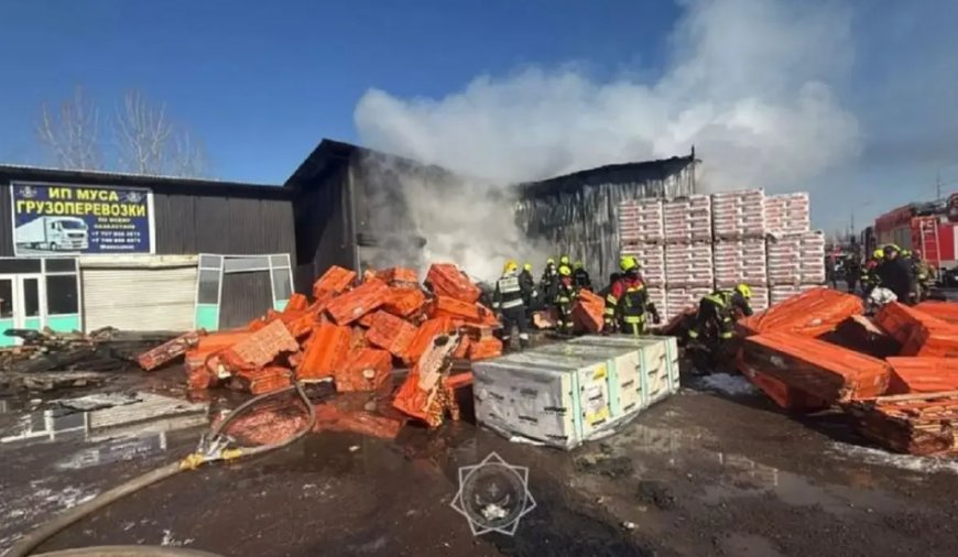 Алматыдағы барахолка базарынан ірі өрт шықты