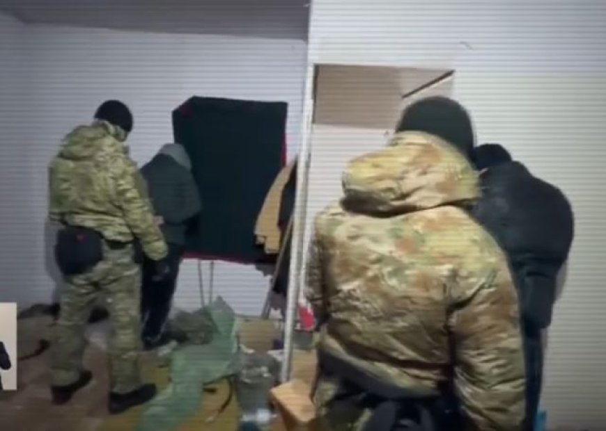 Ақмола облысында әкесі мен баласы есірткі өндірумен айналысқан (ВИДЕО)