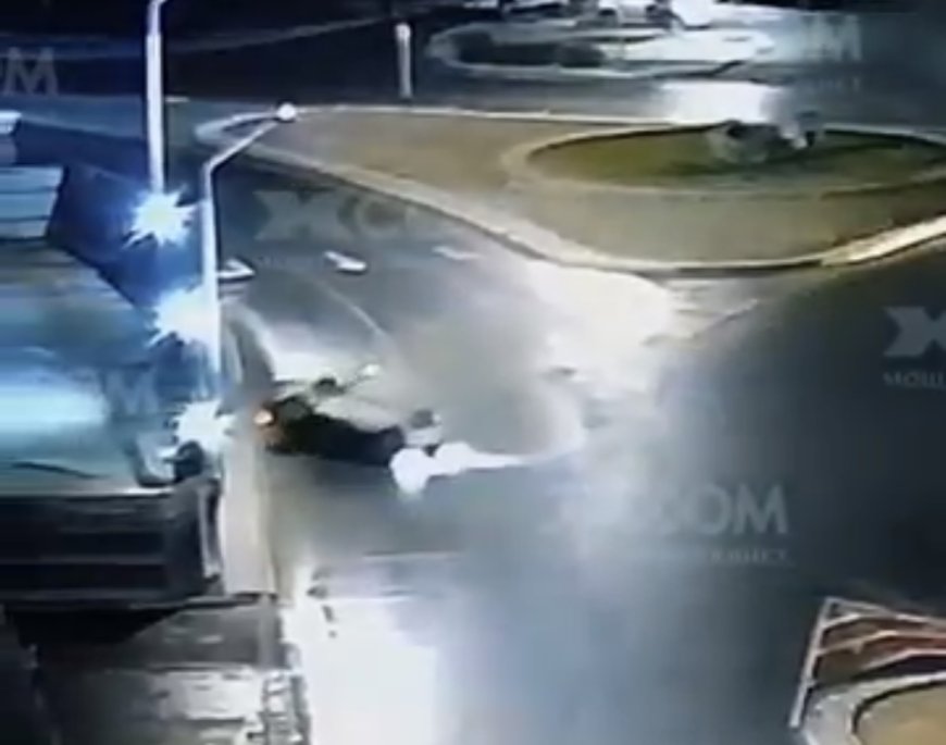 Ақтауда қатты жылдамдықтан көлік аударылып қалды