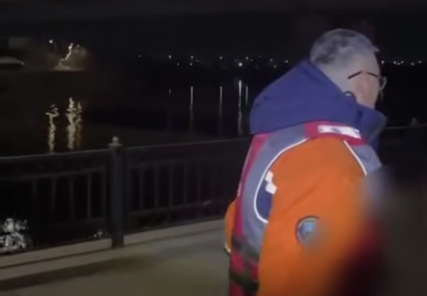 Атырауда 17 жастағы қыз  көпірден Жайық өзеніне секіріп кеткен