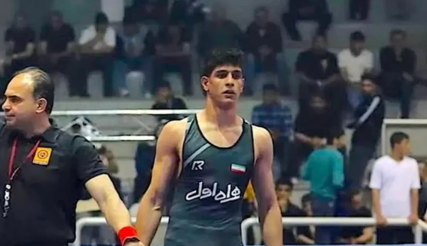 Иранда 19 жастағы балуан көпшіліктің көзінше дарға асылды