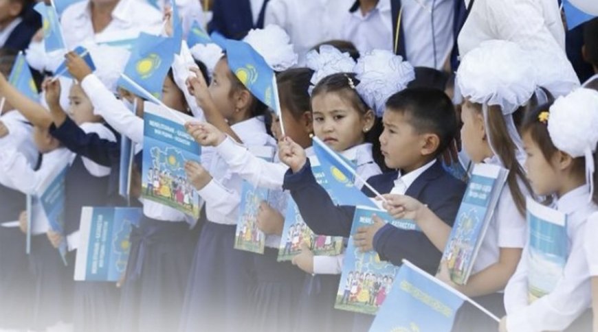 «Қолайлы жағдай жасадық»: Министр бірінші сыныпқа құжат қабылдау мерзімі өзгертілгенін айтты