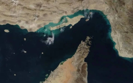 Таяу Шығыстағы  шиеленіс: Иран Ормуз бұғазын қайта жапты