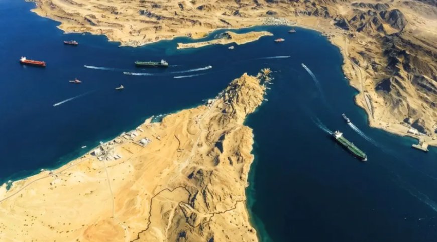 Бұдан былай кемелер Ормуз бұғазынынан басқаша өтуі мүмкін