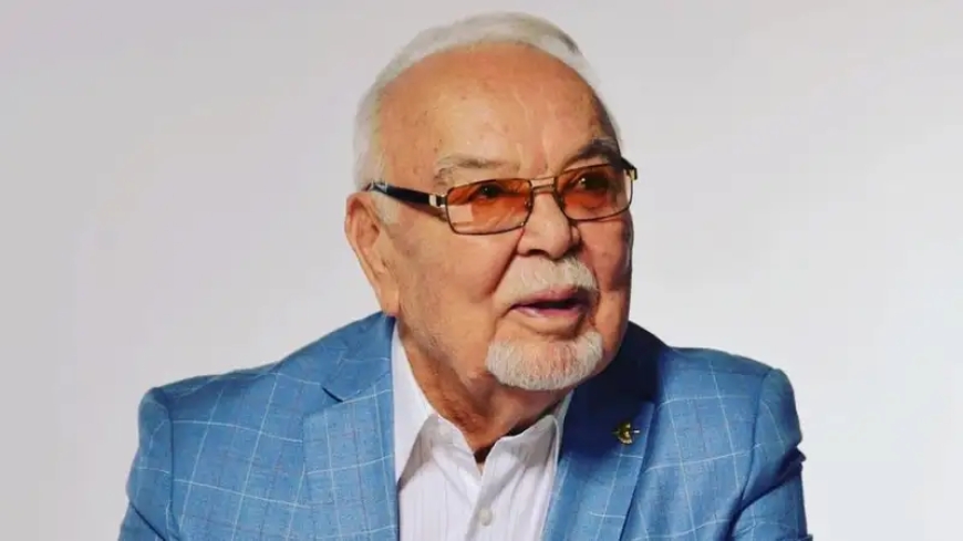 Театрлардың біріне Асанәлі Әшімовтің есімі берілді