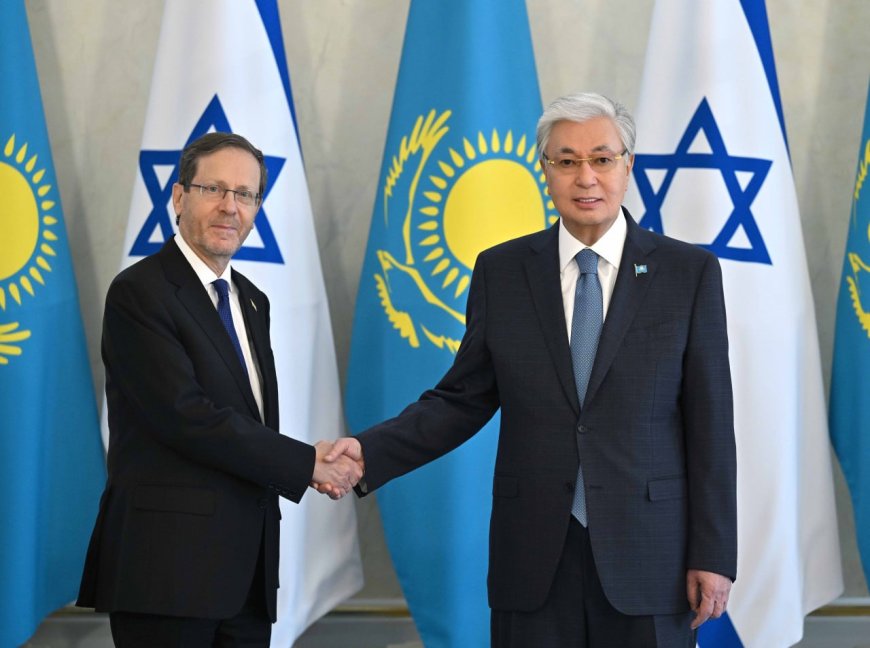 Тоқаев Израиль Президентімен шағын құрамда келіссөз жүргізді