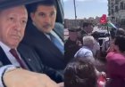 «Бізде терезеге де қарамайды»: Түркістанға келген Ердоған кортежін тоқтатып, халықпен  амандасты (ВИДЕО)