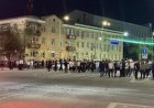 Атырауда жүргізушілер наразылыққа шықты: Полиция күшейтілген режимге көшті