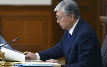 Президент мемлекеттік қызмет туралы заңға қол қойды