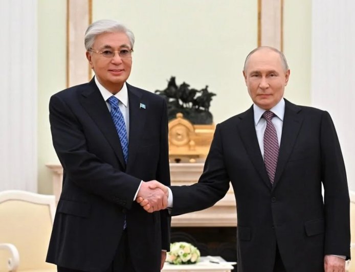 Тоқаев Путинді Қазақстанға мемлекеттік сапармен келуге шақырғанын мәлімдеді