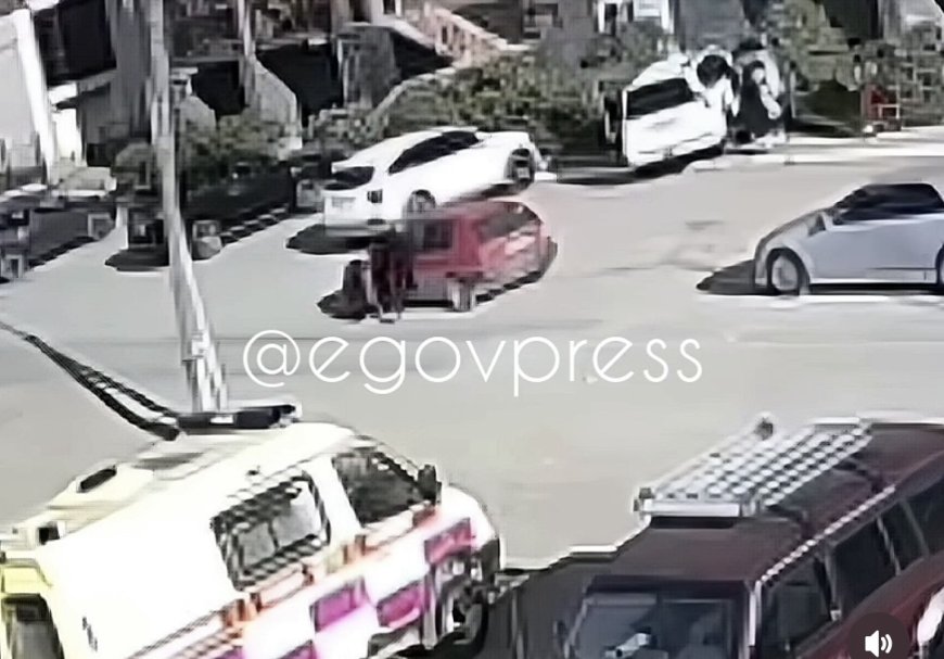 Көкшетауда көлік тротуарға шығып, баланы қағып кетті (ВИДЕО)