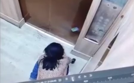 Астанада шетелдік әйел лифт ішінде дәрет сындырған
