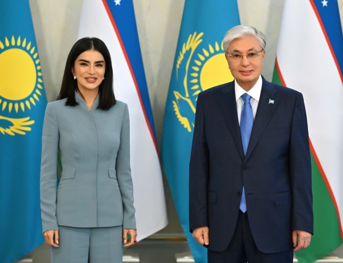 Тоқаев Өзбекстан Президентінің қызын қабылдады