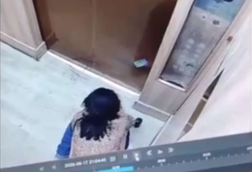 Астанада шетелдік әйел лифт ішінде дәрет сындырған