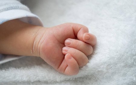 Астанада кәріз құбырынан табылған нәрестенің анасы ұсталды