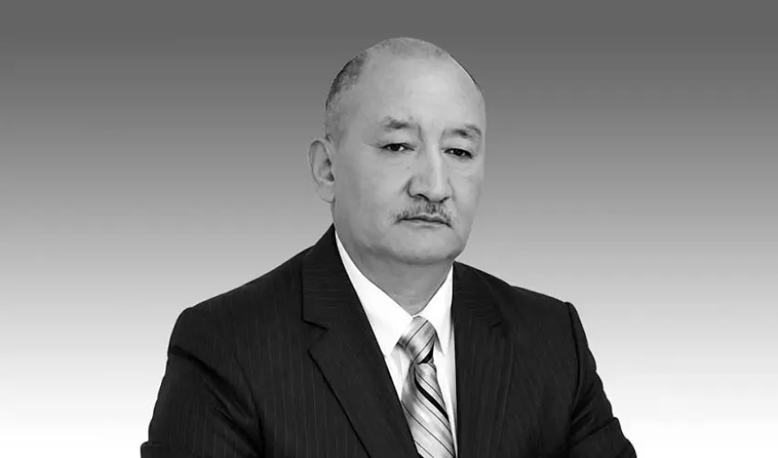 Танымал журналист, ақын Жұмабек Табынбаев өмірден өтті