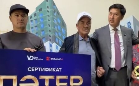 «Жақсылықты халықтан көрдім»: Ақталып шыққан 60 жастағы жылқышы баспаналы болды