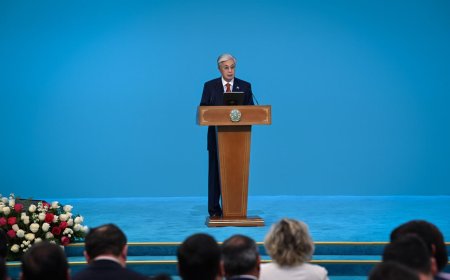 Тоқаев ұстаздарды Тамыз конференциясының ашылуымен құттықтады