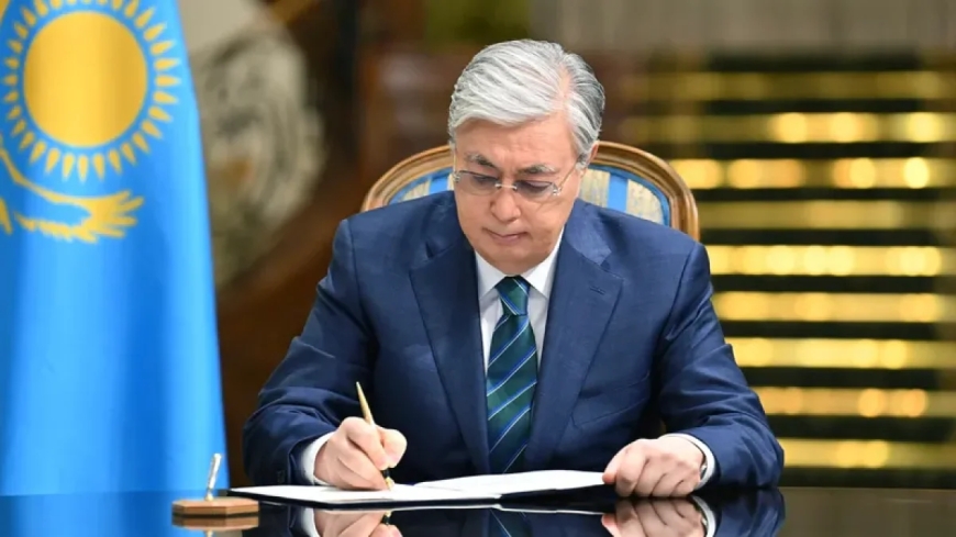 Тоқаев Шавкат Рахмоновтың әкесінің қазасына көңіл айтты