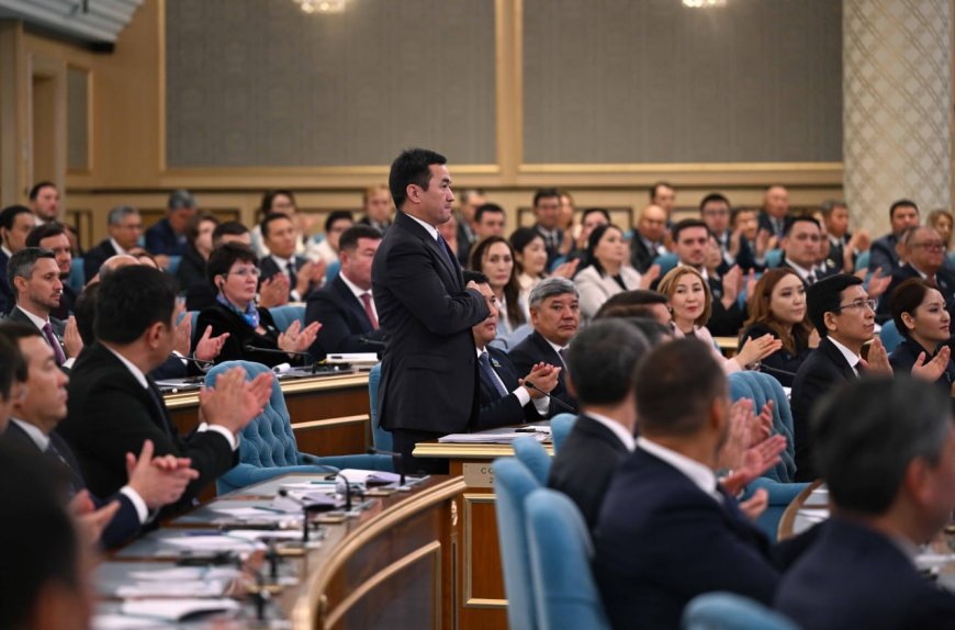 Президент  жаңа Құрылтай төрағасын ұсынды