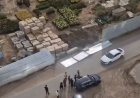 Астанада құрылыс алаңын қоршаған қаңылтыр баланың үстіне құлап кетті
