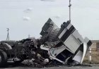 Ақтөбеде жүк көлігі мен пойыз тепловозы соқтығысты