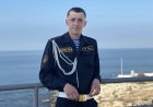 «Айтуға дайын емес»: Каспийде аман қалған сарбаздың ағасы мәлімдеме жасады
