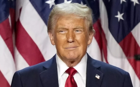 Трамп АҚШ-тың Иранға қайта соққы беруге дайын екенін мәлімдеді