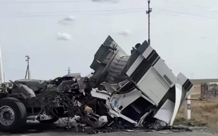 Ақтөбеде жүк көлігі мен пойыз тепловозы соқтығысты