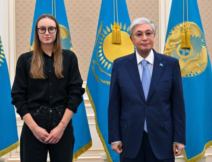 Президент  Елена Рыбакинамен кездесті